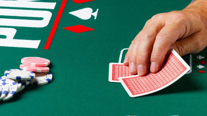 Apa yang Harus Diperhatikan di Situs Poker Online
